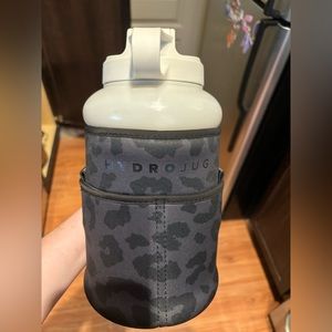 Hydrojug w/ sleeve
